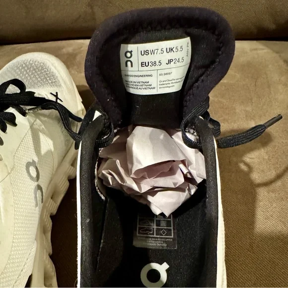 On Cloud Women’s Cloud X Athletic Shoes - Picture 7 of 7